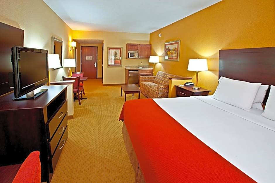 Holiday Inn Express Hotel & Suites Franklin By IHG