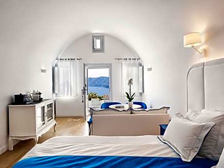 Honeymoon Suite With plunge pool