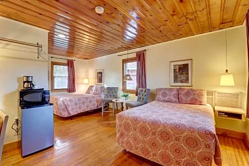 Cape Pines Motel Hatteras Island