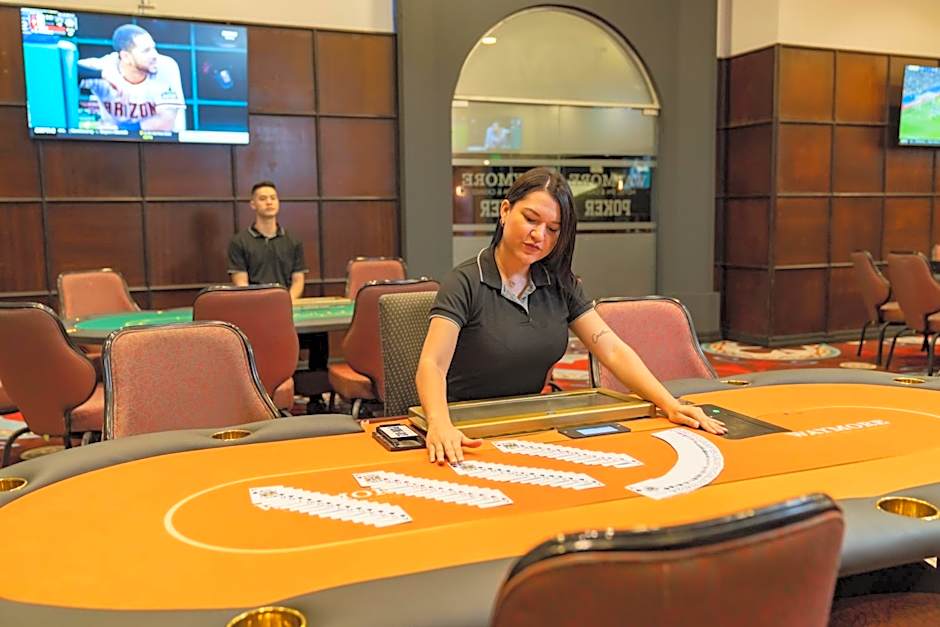 Waymore Hotel Spa & Casino