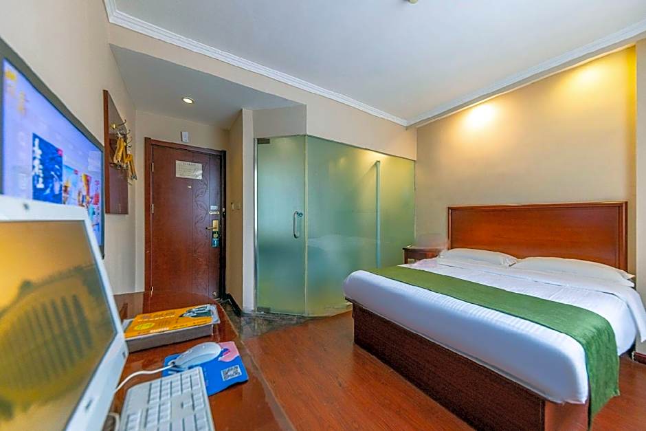 GreenTree Inn GanSu LanZhou Railway Station