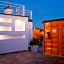 Container Inn