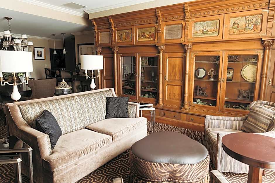 Hotel Julien Dubuque