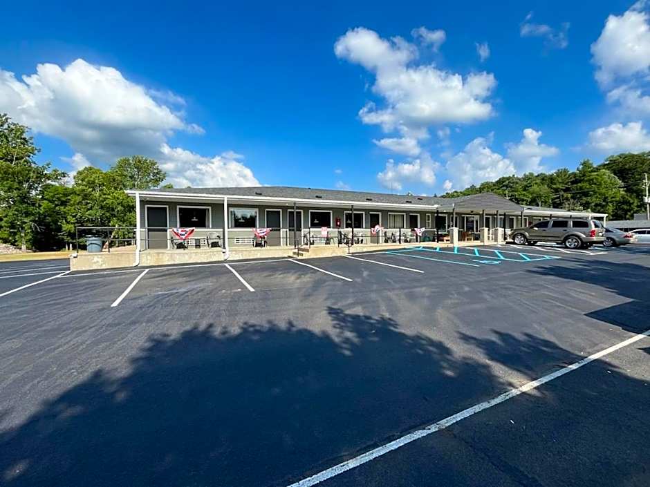 Valley Inn and Suites