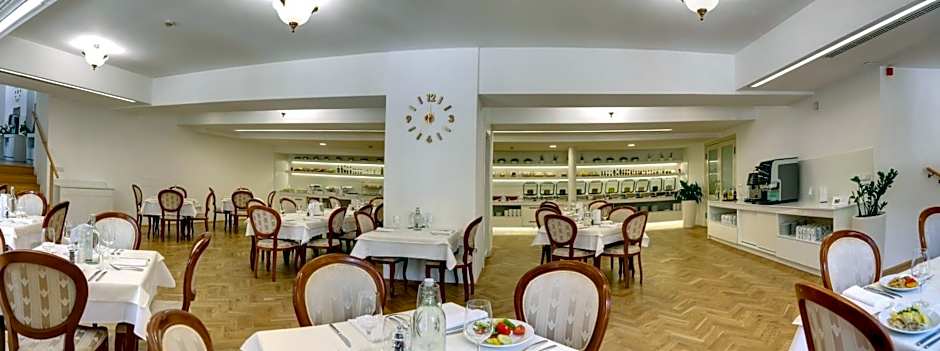 ASTORIA Hotel & Medical Spa