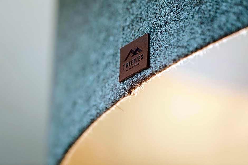 Tweedies Bar and Lodge