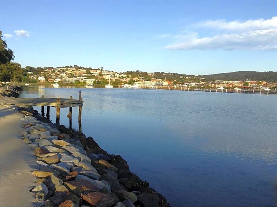 The Sands Holiday Apartments