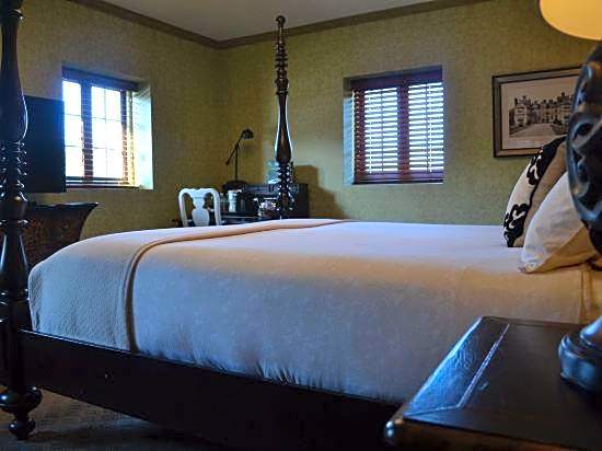 The Beaumont Inn
