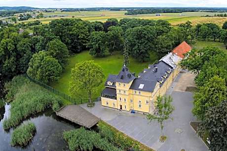 Rezydencja Pałac Lucja BB