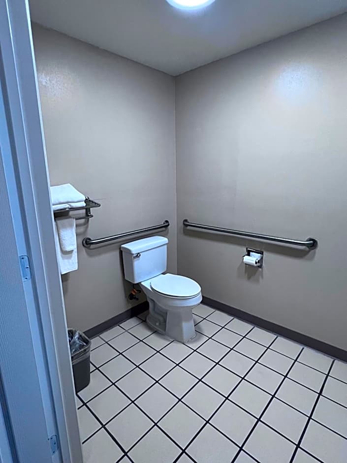 Quality Inn Palm Bay - Melbourne I-95