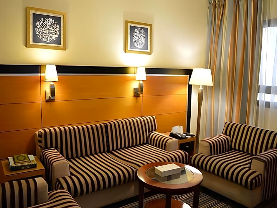 Durrat Al Eiman Hotel