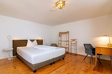 Deluxe Junior Suite