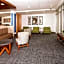 Holiday Inn Express and Suites Kalamazoo West By IHG