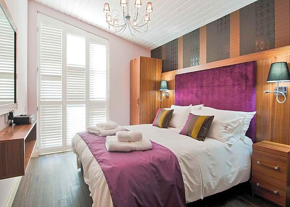 The Sherwood Hideaway Lodges