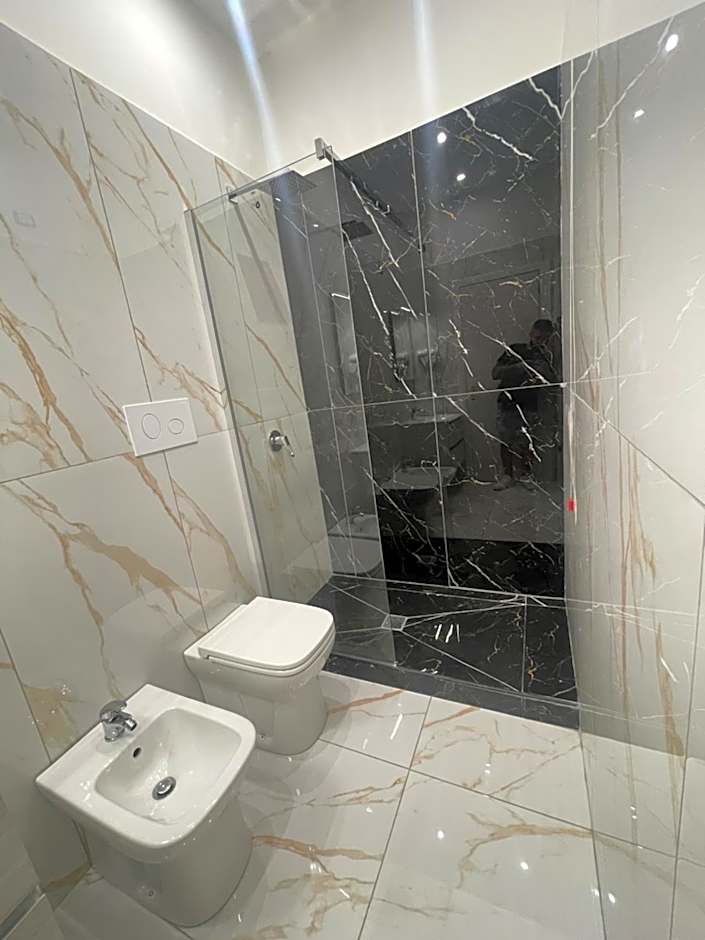 Life Hotel