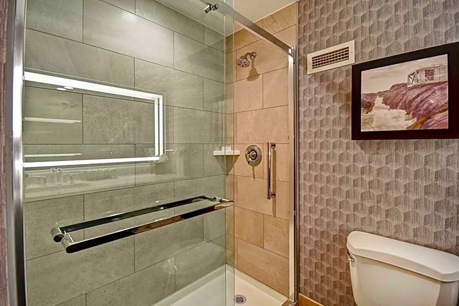 Embassy Suites By Hilton Hotel Little Rock