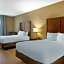 Comfort Inn & Suites At CrossPlex Village