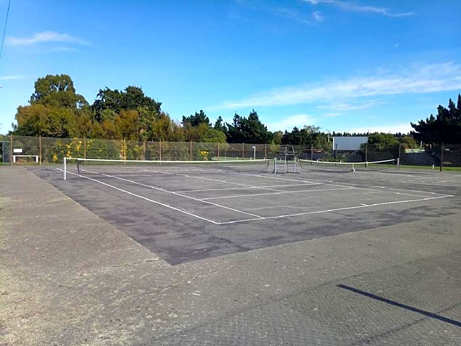 Leithfield Beach Holiday Park