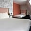 ibis Styles Paris Porte de Versailles - Mairie d'Issy