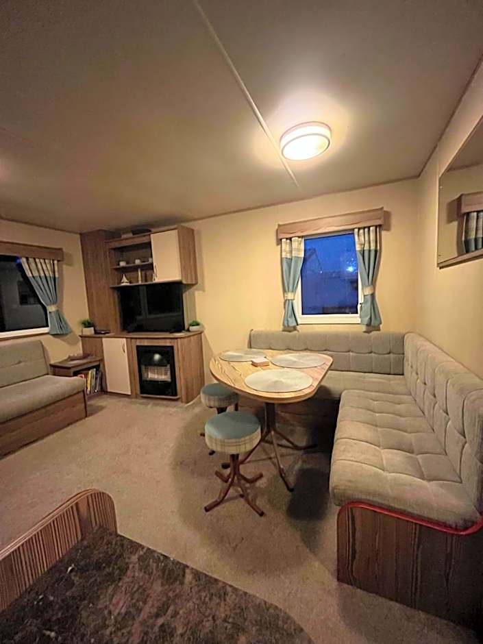 Golden Sands Mablethorpe 8 Birth Caravan