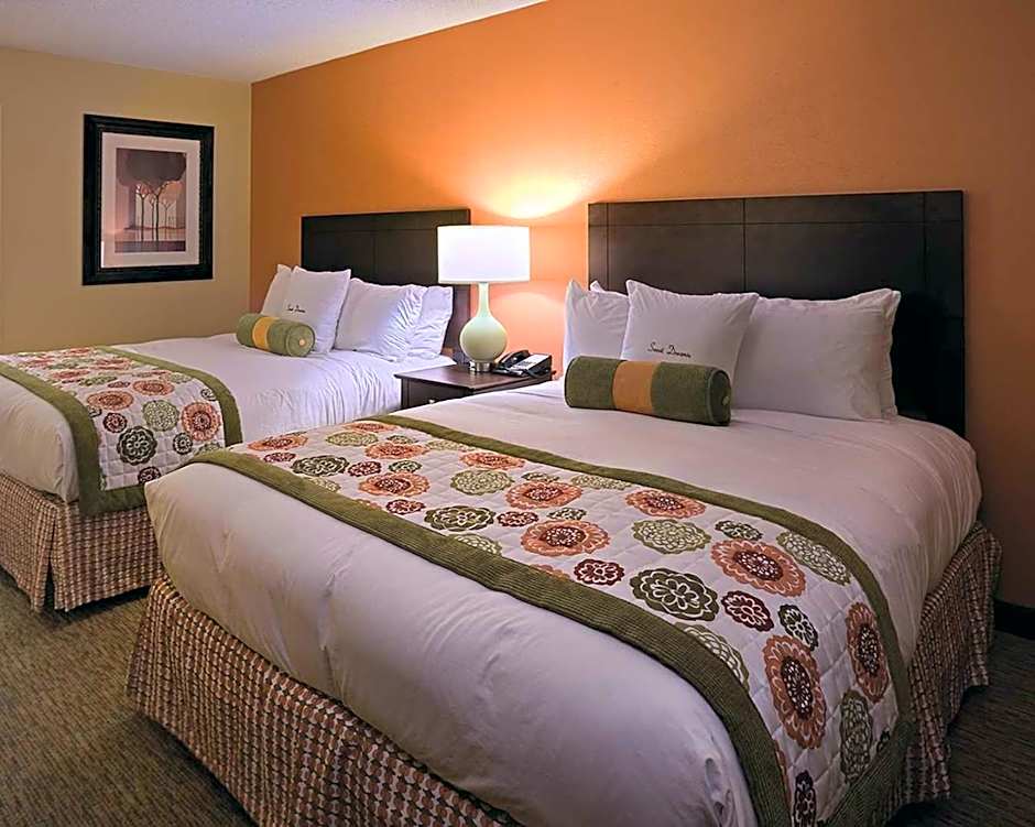 DoubleTree Suites by Hilton at The Battery Atlanta