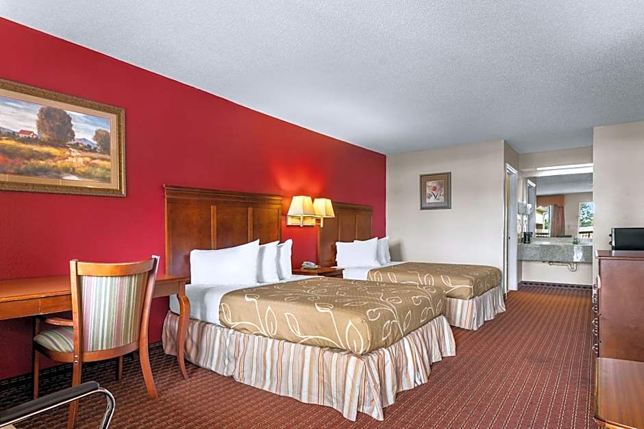 Americas Best Value Inn Montezuma