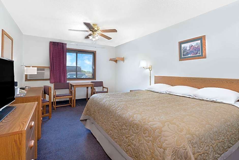 Photo 1 of 1 of 1 King Bed