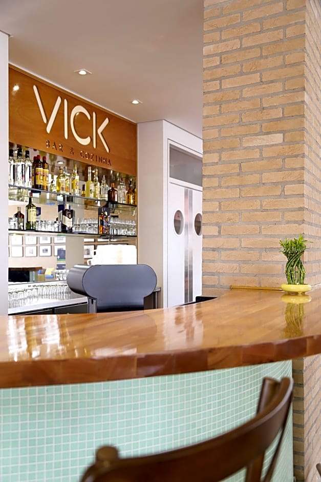 Vitoria Express Dom Pedro