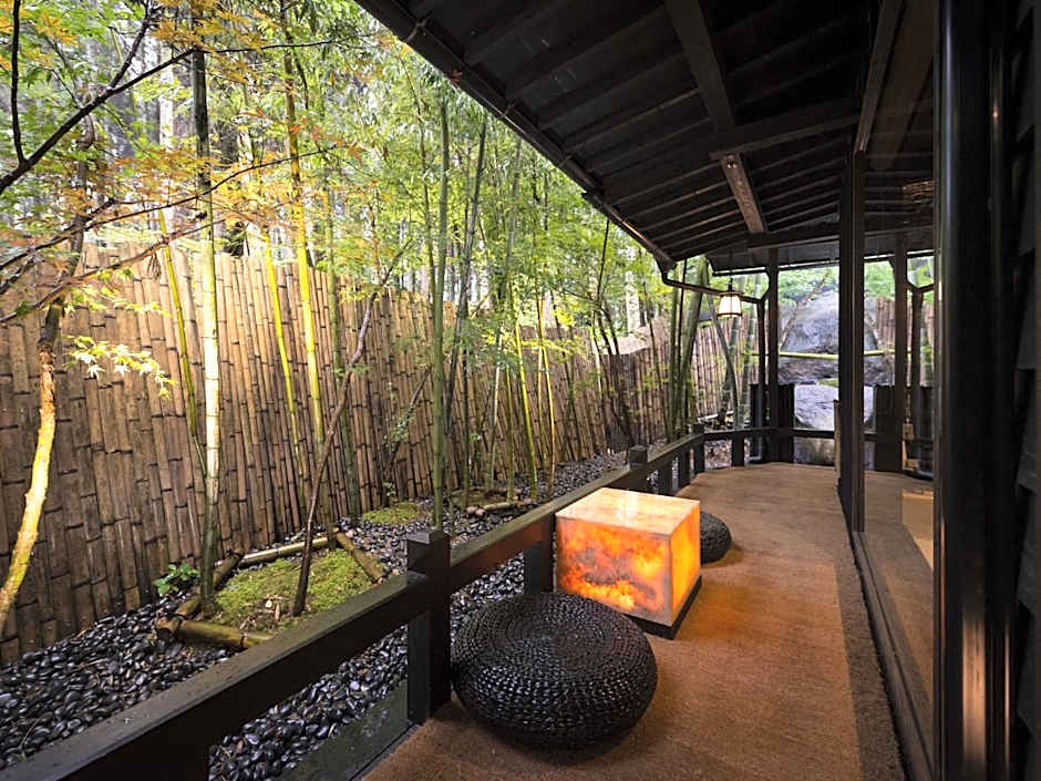 Hikyou Shirakawagensen Sansou Takefue