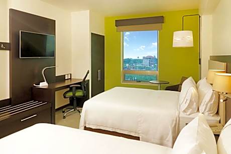 Standard Room with Two Queen Beds