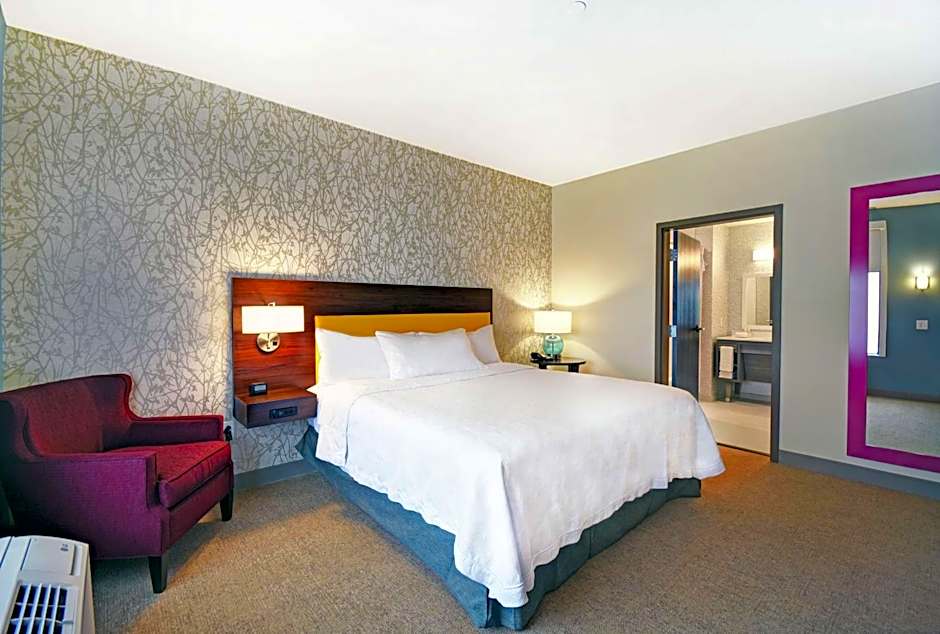 Home2 Suites by Hilton Beloit, WI