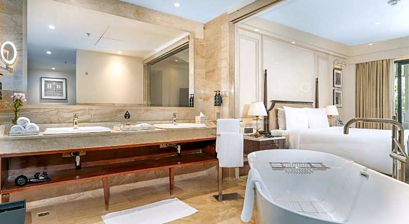 Radisson Collection Hotel & Spa, Riverfront Srinagar