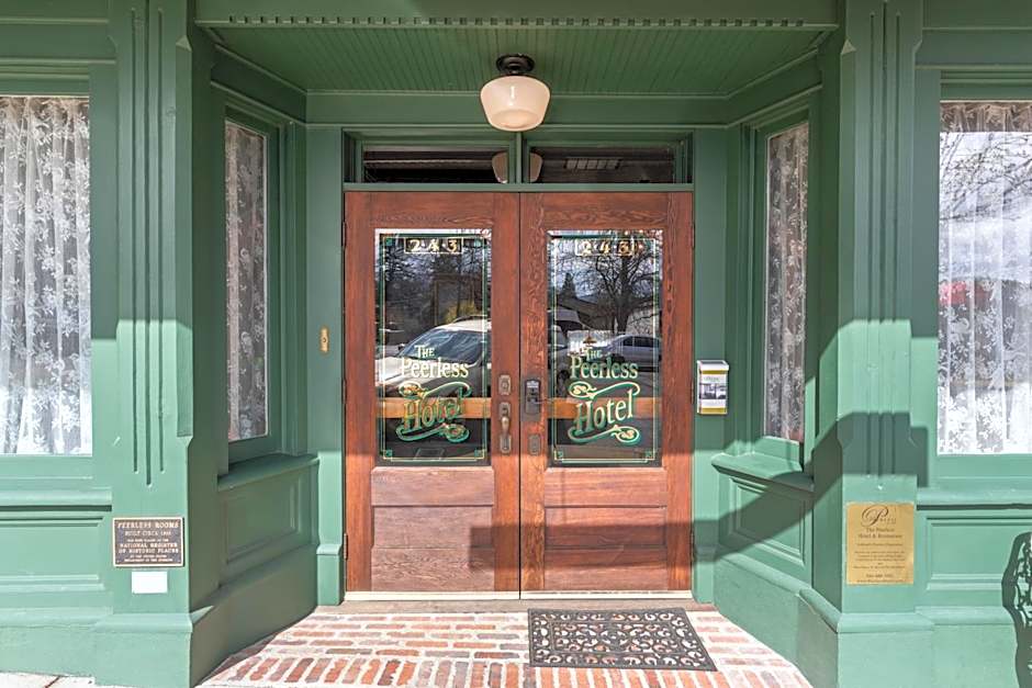 The Peerless Hotel