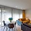 Black Pearl Apartment Hotel