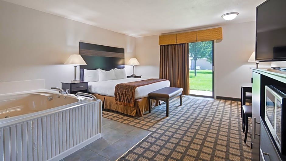 Best Western Beacon Inn