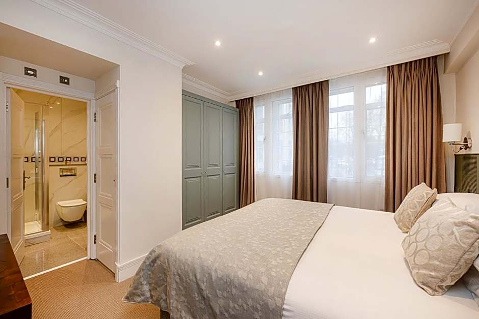 Fountain House Apartments - London