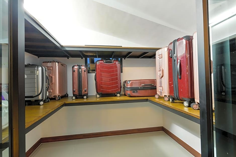 Siri Ratchada Bangkok