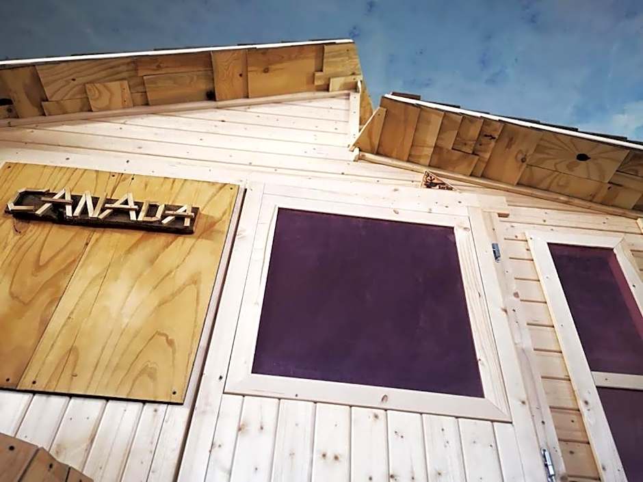 HafenTraum IndoorCampingHostel