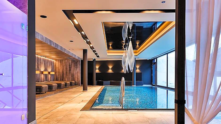 Mountain Spa Residences