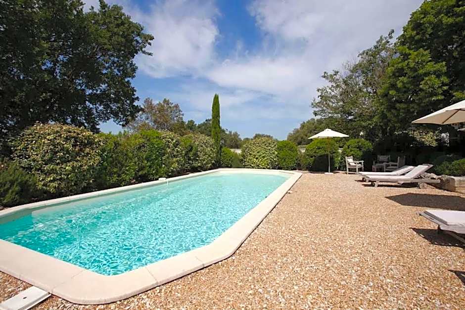 Superbe Villa provençale à deux pas de Gordes