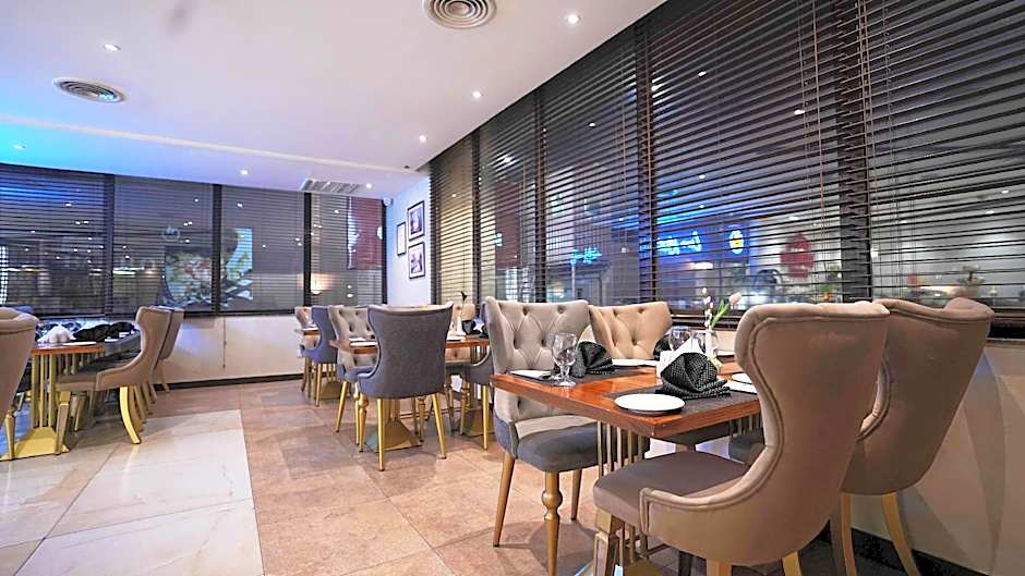 Best Western Plus Grand Multan