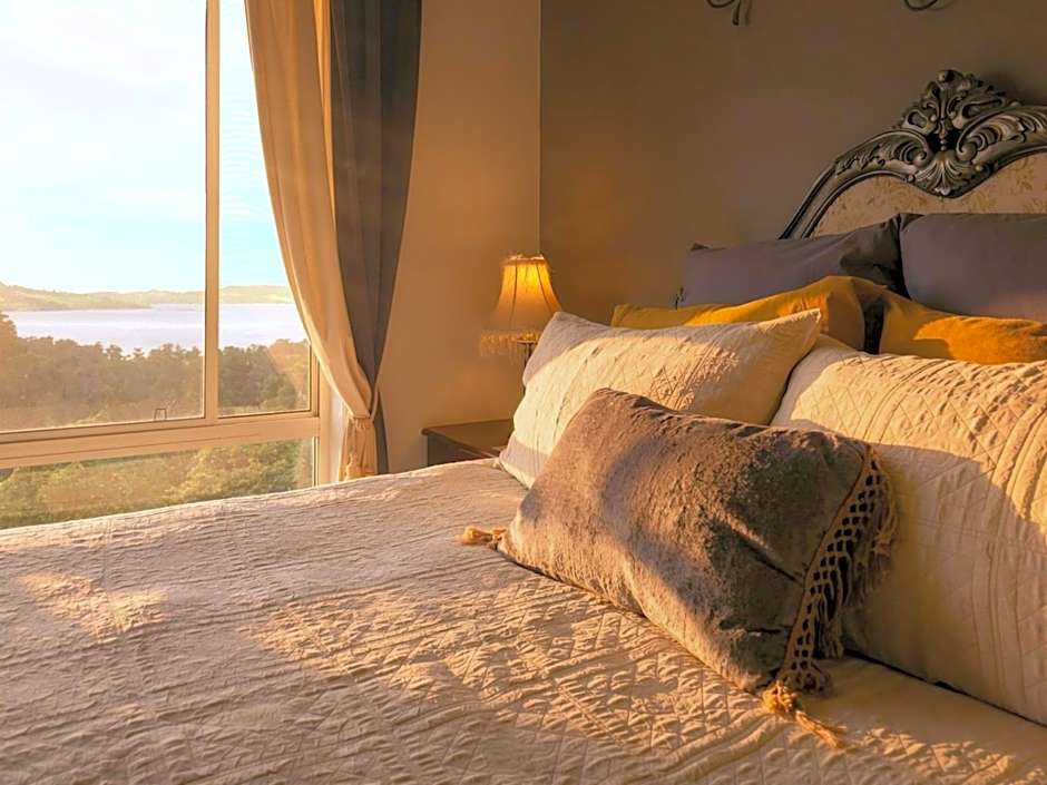 Waterview Gardens B&B