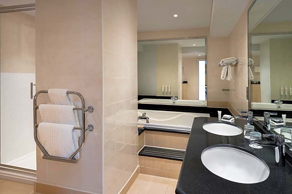 Delta Hotels by Marriott Northampton