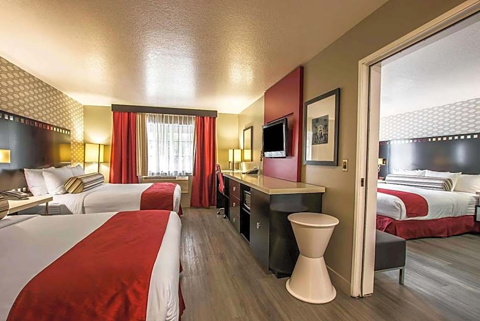 Tilt Hotel Universal-Hollywood, an AGA Collection Hotel