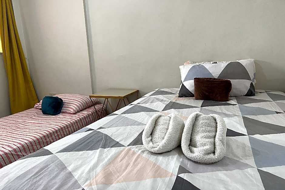 Happy Grey Hotel Vigan