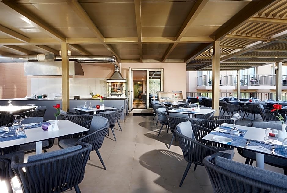 Giannoulis Santa Marina Beach Hotel - All Inclusive