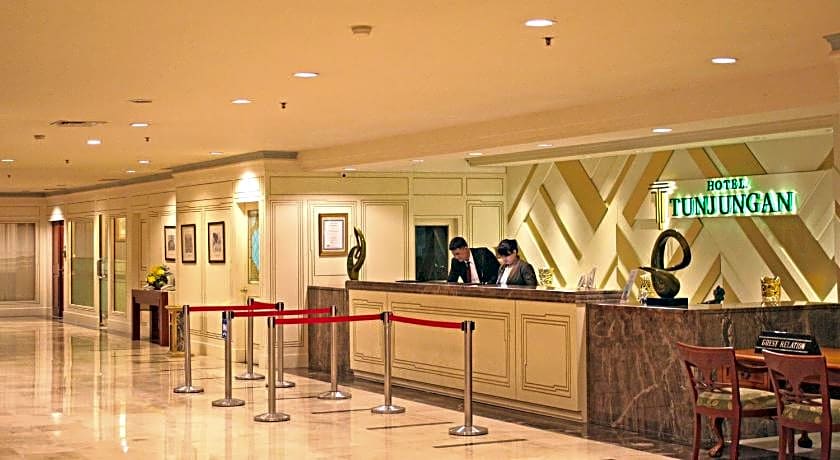 Tunjungan Hotel Surabaya