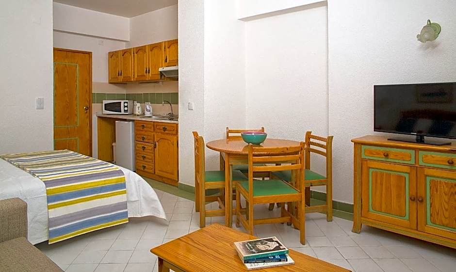 Ourabay Hotel Apartamento - Art & Holidays