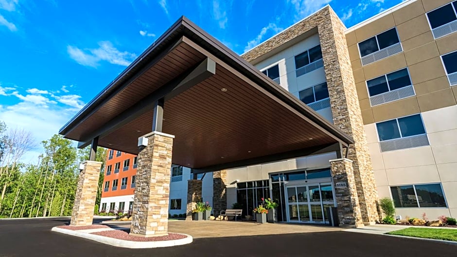 Holiday Inn Express & Suites Medina By IHG