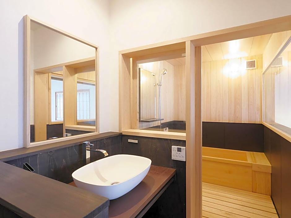 NIPPONIA HOTEL Takehara Saltworks Town